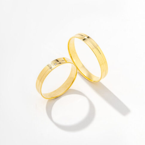 Par de Alianças Banhada Ouro 18K - Serena