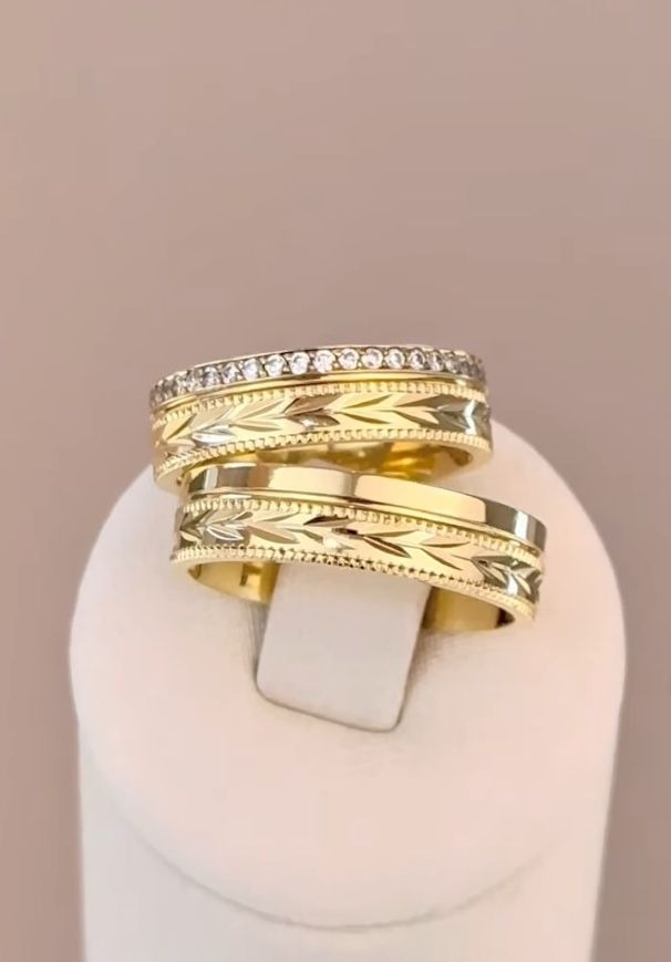 Par de Alianças Banhada Ouro 18K - Serena